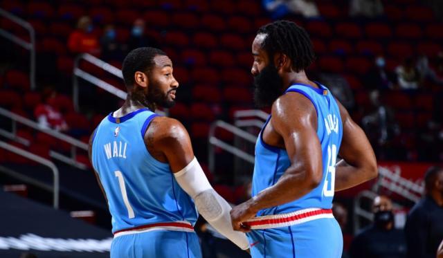 开云体育移动版-哈登发布会暗示想要离队！沃尔：才打9场就想逃了？